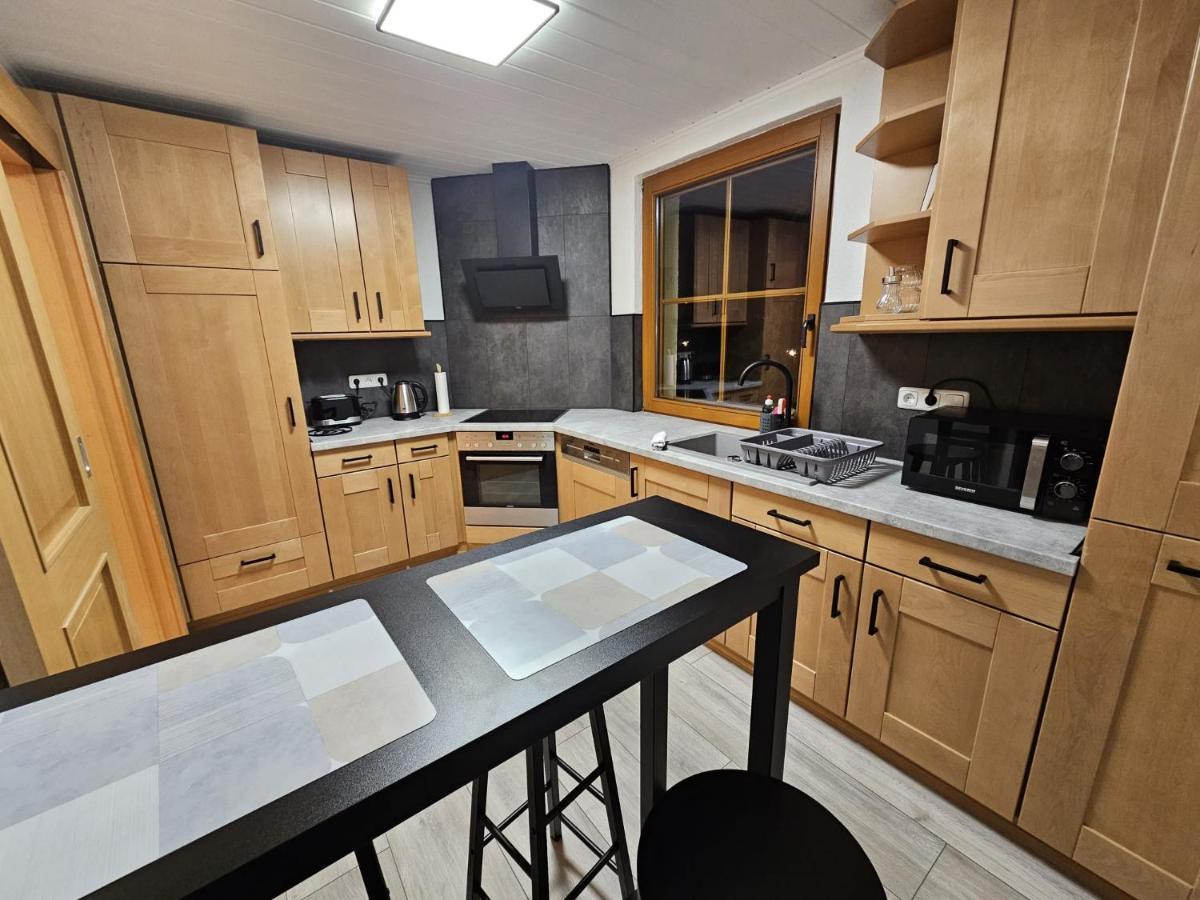 Fewo Am See, Ferienhaus, 7 Schlafzimmer, Waschmaschine, Businesswohnung سالزجيتر المظهر الخارجي الصورة
